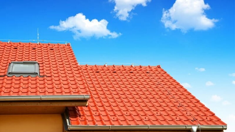 8 Tips to Maintain Your Roof
