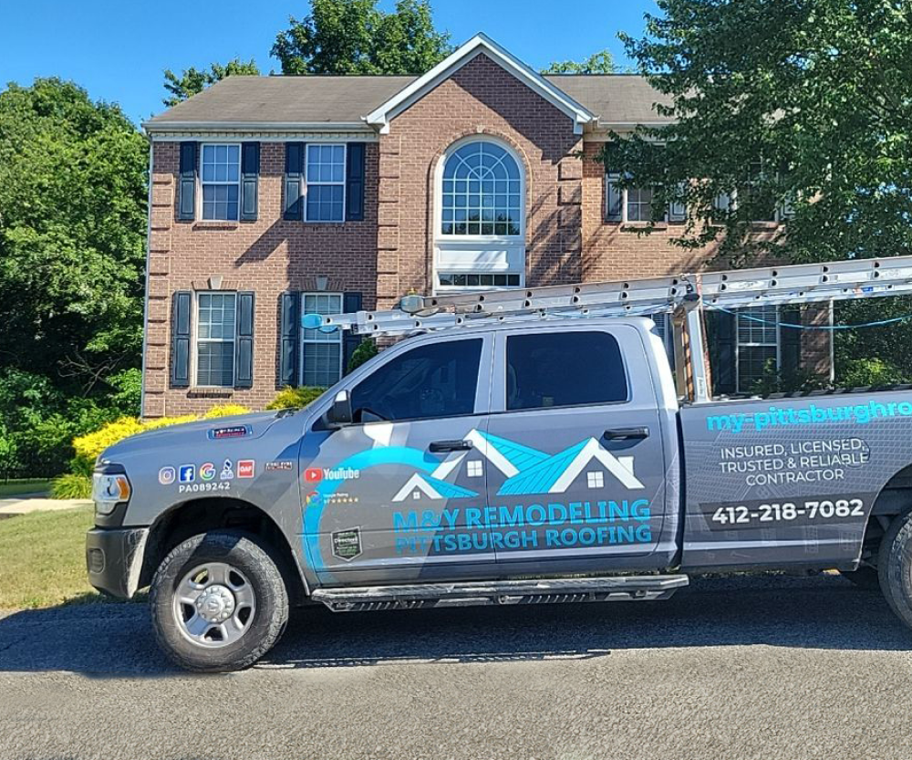 Roofing contractor in Pittsburgh