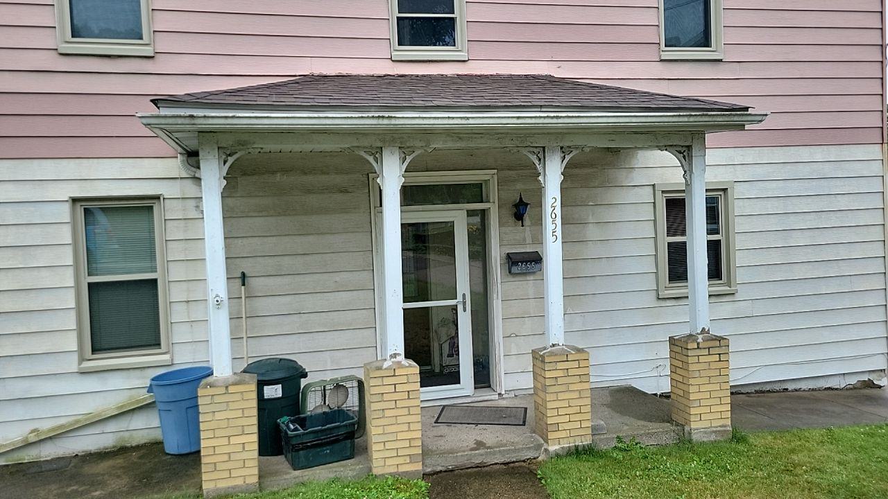 canopy of the house