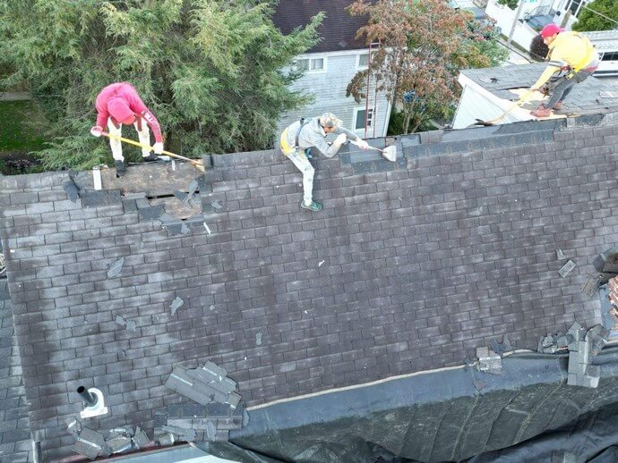 The process of new roof replacement