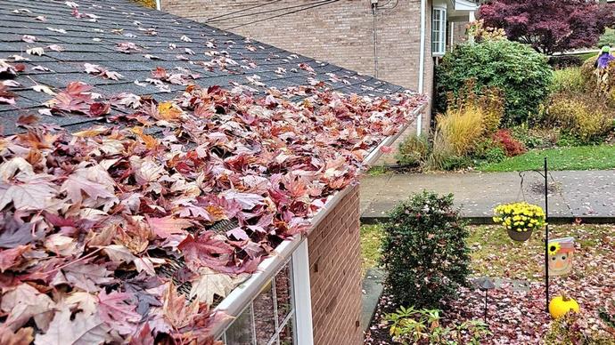 Why Fall is the Ideal Season for Roof Inspections in Pittsburgh